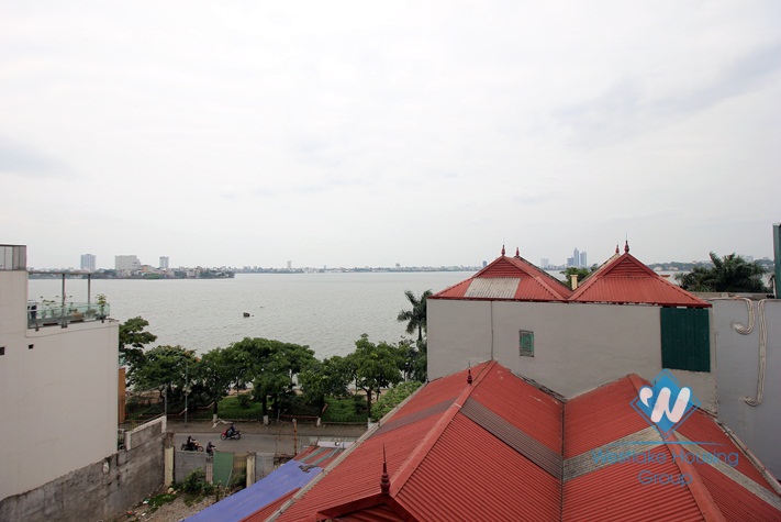 A Cheap 6 bedroom house for rent in Tay ho, Ha noi